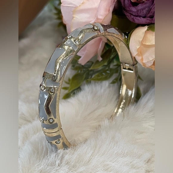 Embellish Enamel Hinged Bracelet - Picture 8 of 8